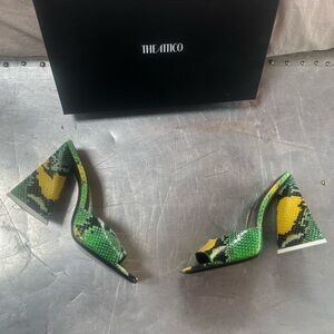 The attico Devon mule green yellow snake print 40
